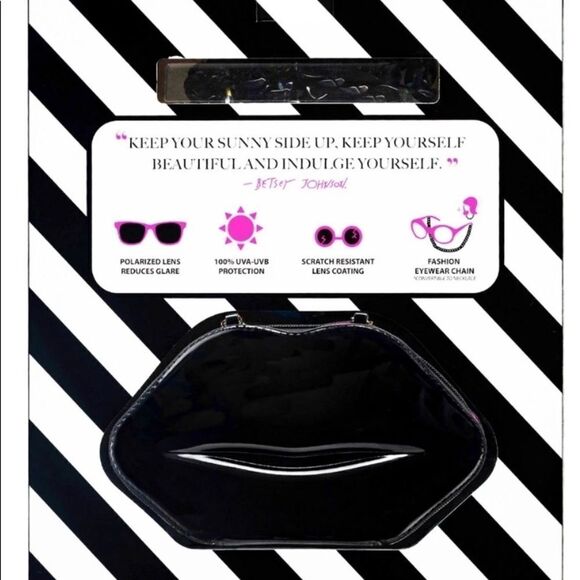 New Betsey Johnson Sunglass chain case box set New In Box - Picture 9 of 11